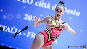 fra okasha naia  ribbon sfa06306 copia